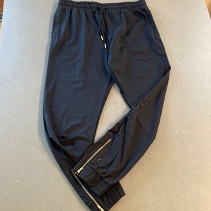 Zyia Everywhere Zipper Jogger Pants
